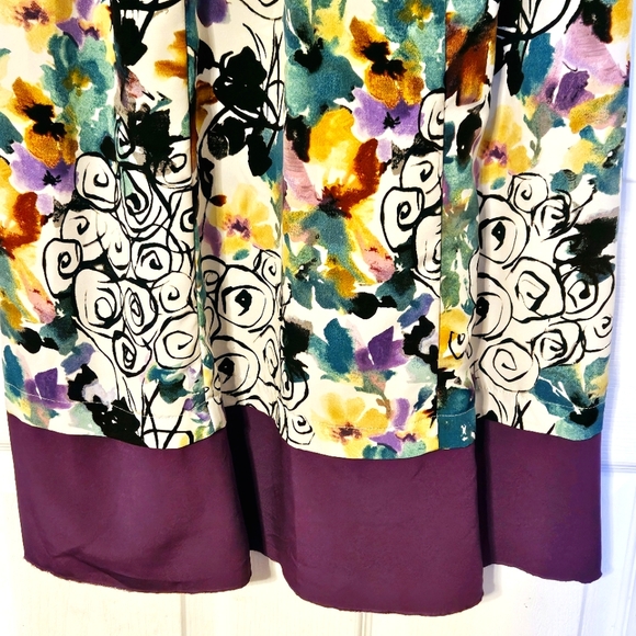 Simply Vera Vera Wang Multicolor Printed Dress Size: 6 - Picture 4 of 5